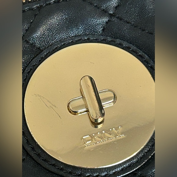 DKNY Black Leather Napa Quilted Crossbody Purse Pre-Owned Fair Condition - Picture 7 of 16